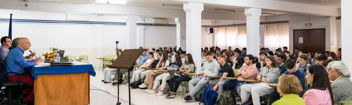 La Fundación Manuel Álvarez Ortega promociona la lectura entre los jóvenes a través de una experiencia pionera en 4 institutos de Córdoba